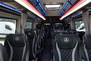 Transport Vip DSA : Mercedes Sprinter avec chauffeur privé