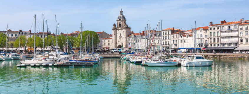 Tourisme La Rochelle : transport en bus haut de gamme avec Driver Service Agency