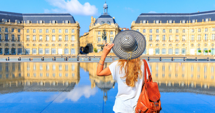 Visiter Bordeaux en 1 jour en couple ou en groupe avec la flotte de véhicules VIP avec chauffeur de DSA